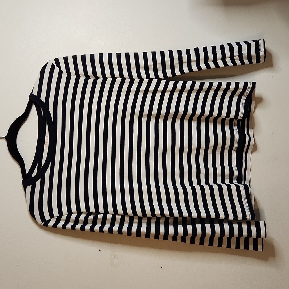 Joe Fresh basic tee black and white stripe